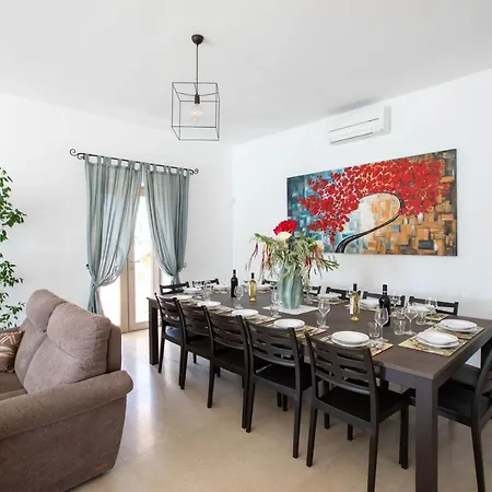 Exclusive Luxury Monte Pompilio Villa Ceglie Messapica