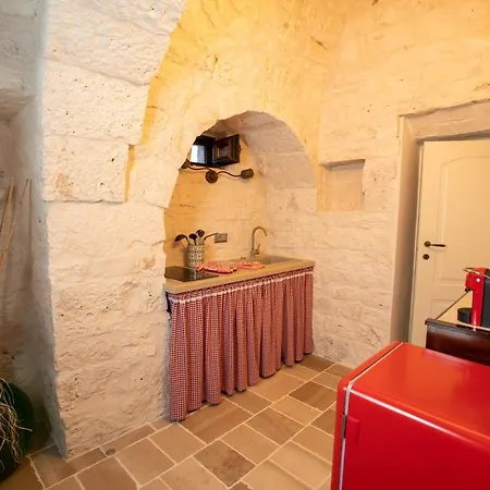 Exclusive Luxury Monte Pompilio Villa
