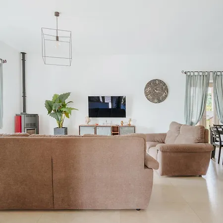 Вилла Exclusive Luxury Monte Pompilio