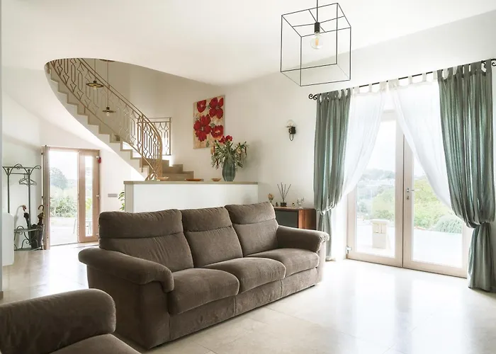 Exclusive Luxury Monte Pompilio וילה צ'לייה מספיקה
