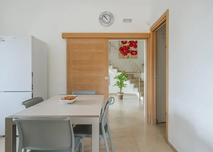 Exclusive Luxury Monte Pompilio *